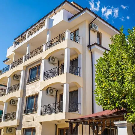 Dom wakacyjny за гости Rawda